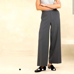 ✨Banana Republic Grey Wide-Leg Trousers✨